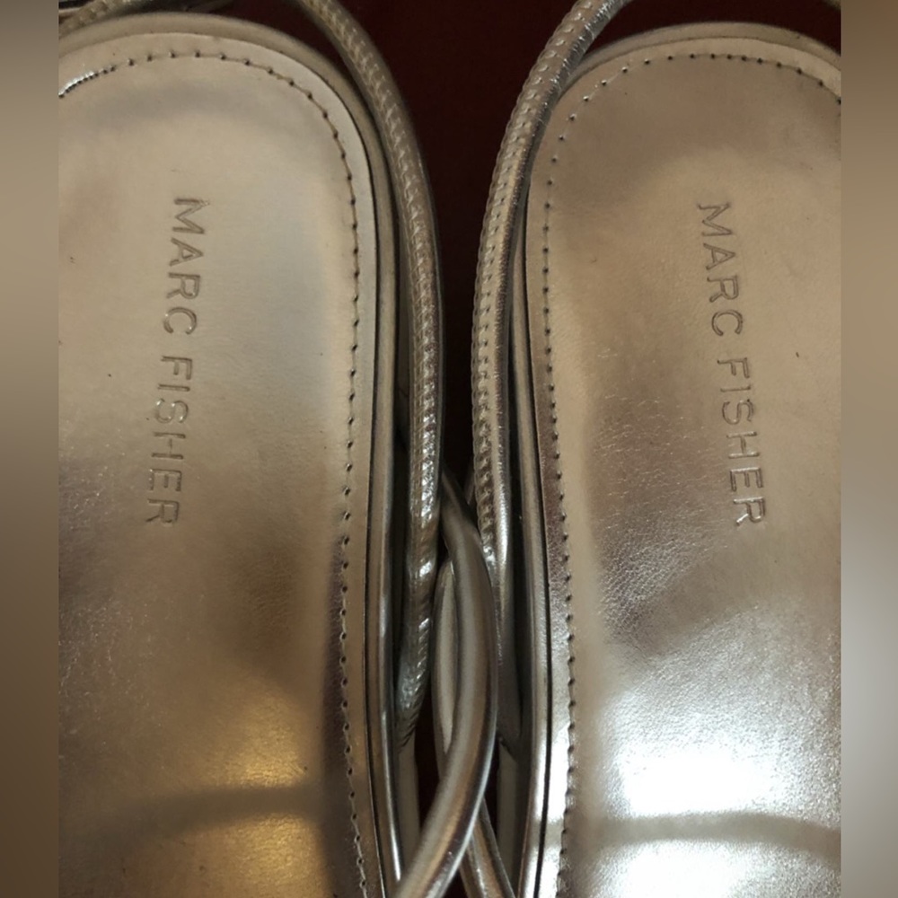 Marc Fisher Sandals- SZ 6.5M - Picture 4 of 8